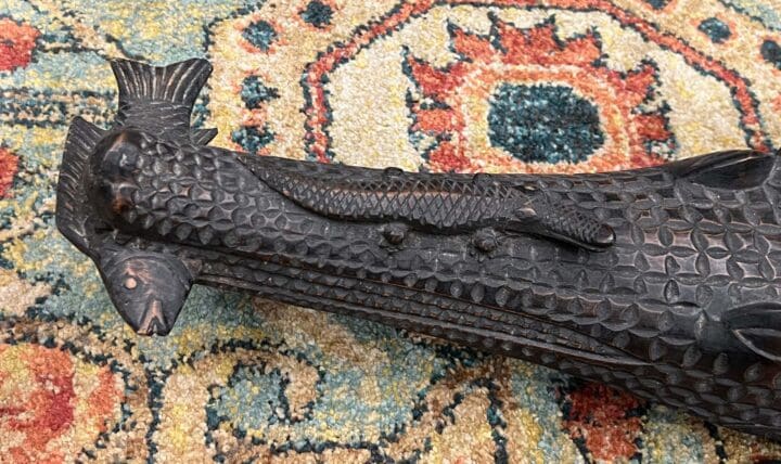 Wooden Crocodile with Offering Chamber - Image 3