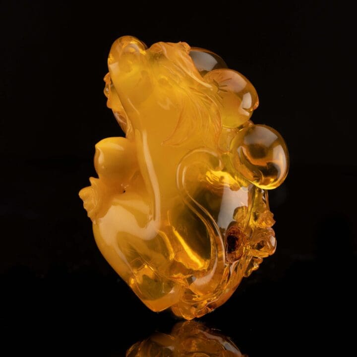 Carved Amber Monkey - Image 4
