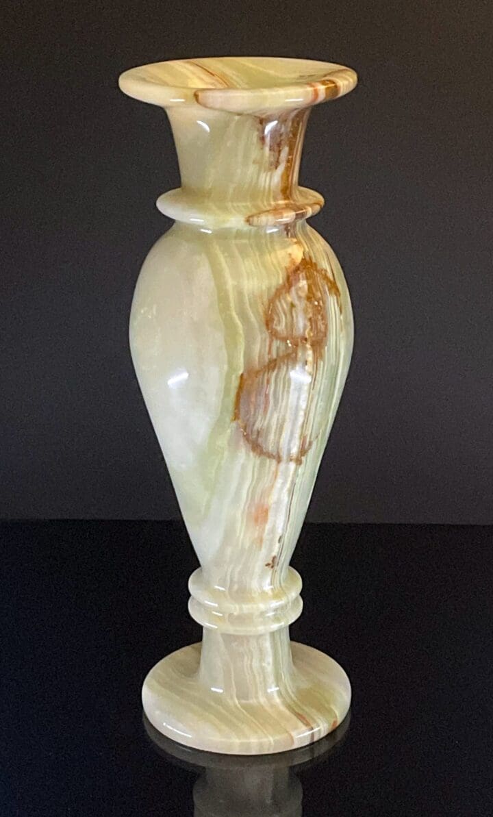 Large Banded Onyx Vase // 4.97 Lb.