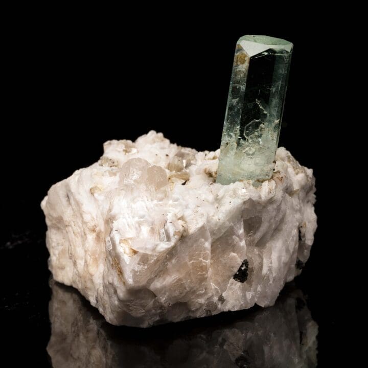 Aquamarine in Microcline and Quartz From Pakistan // 338 Grams - Image 3