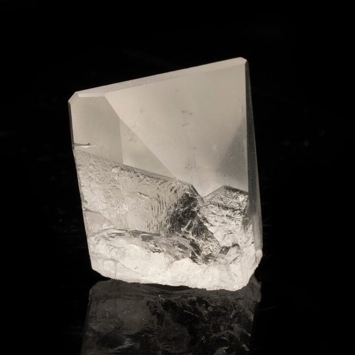 Topaz // 58.57 Grams - Image 3
