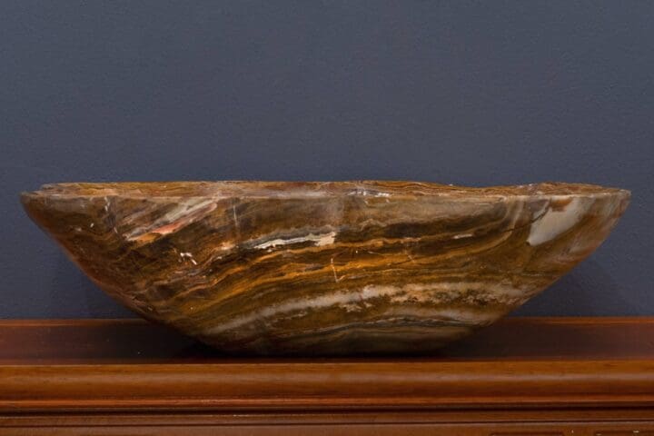 Banded Onyx Freeform Bowl // 20.5 Lb. - Image 3