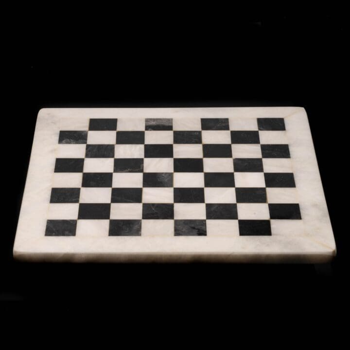 Hand-Carved Onyx Chess Set With Velvet Case // Ver. 2 - Image 3