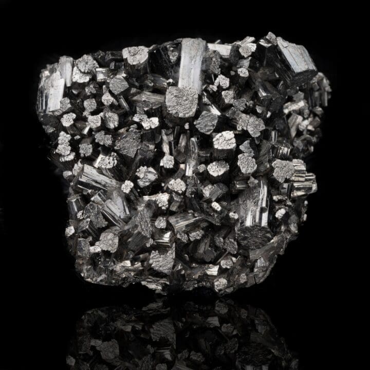 Manganite // 228 Grams