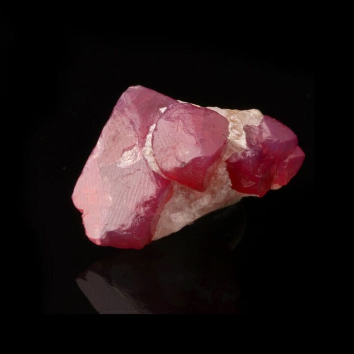 Spinel on Marble // 10.41 Grams - Image 2