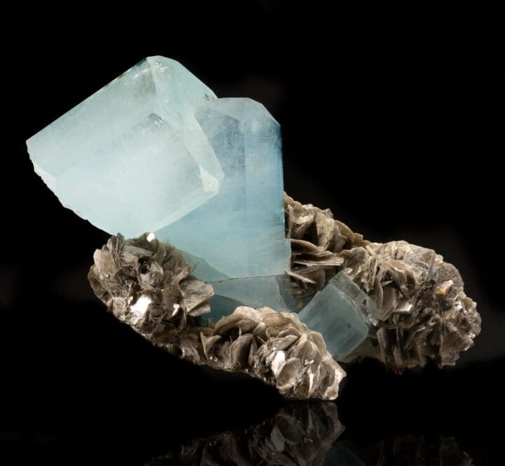 Aquamarine in Muscovite // 6.15 Lb. - Image 3