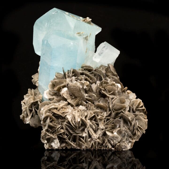 Aquamarine in Muscovite // 6.15 Lb. - Image 5