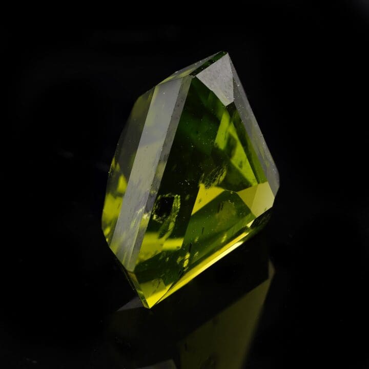Peridot // 11.47 Carats - Image 3