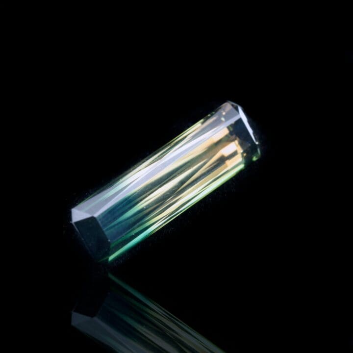 12.75 Carat Bicolor Tourmaline From Brazil - Image 3