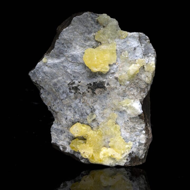 Brucite on Matrix