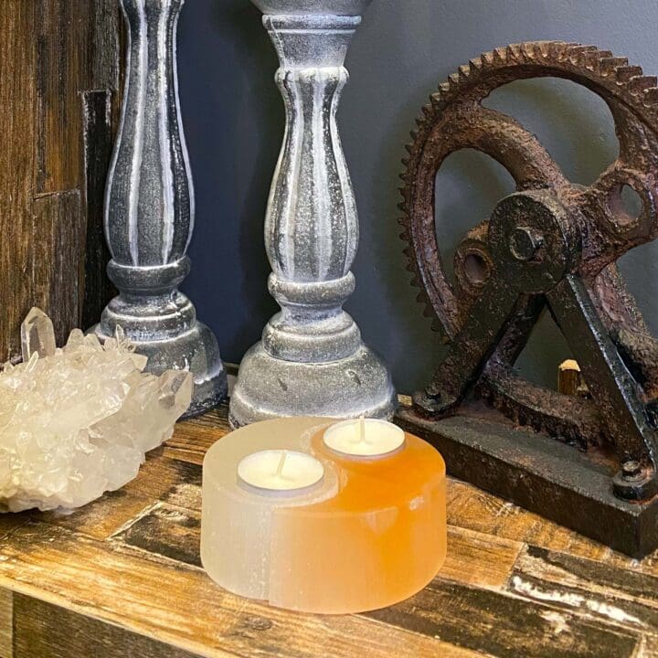 Yin-Yang Candle Holder - Image 2