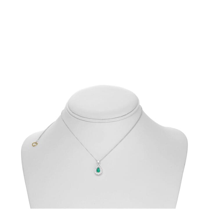Pear-shaped Emerald Halo Necklace - Image 3