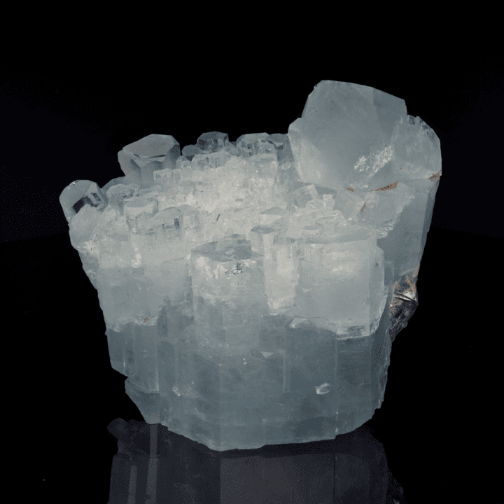 Aquamarine with Muscovite - Image 3