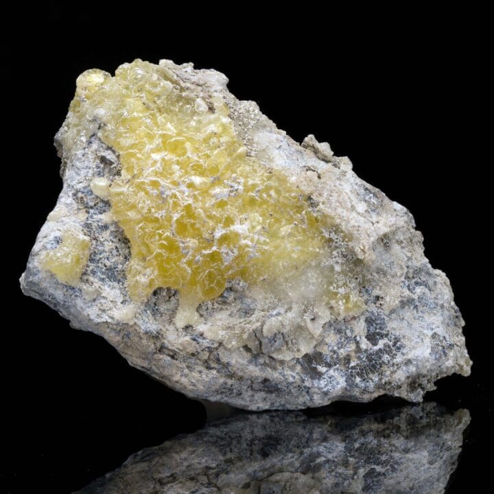 Brucite on Matrix - Image 3