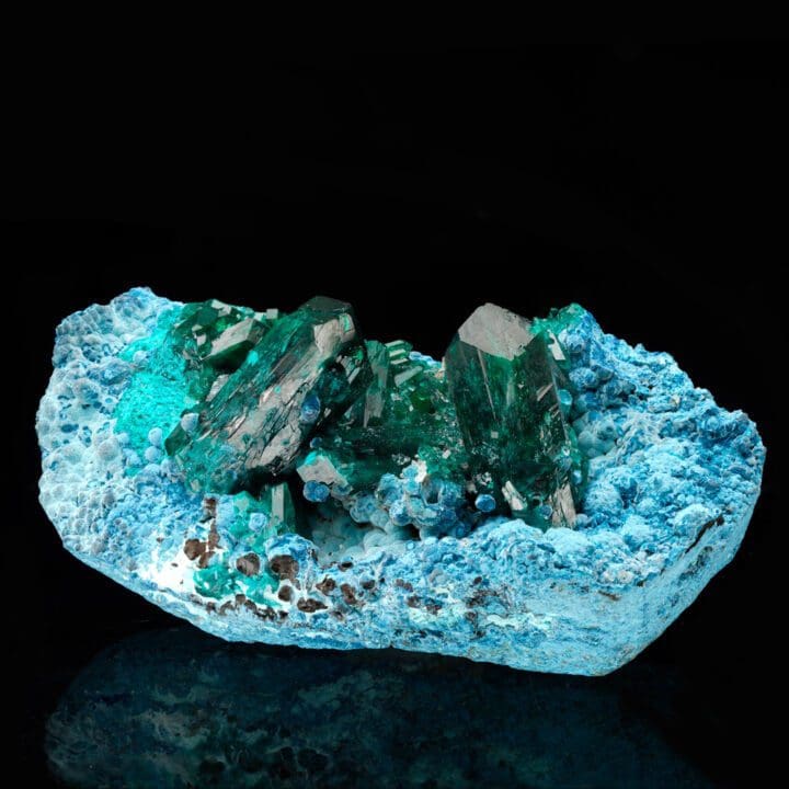 Museum Quality Dioptase on Plancheite - Image 2