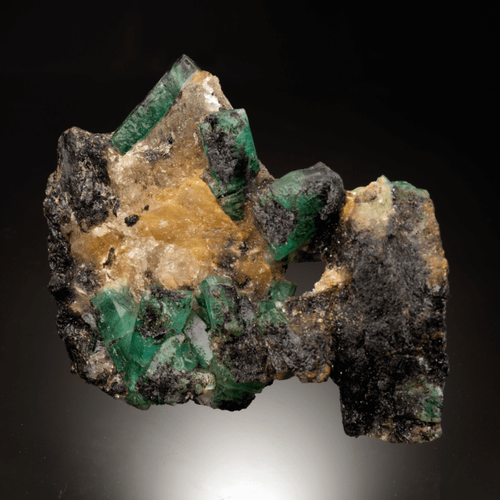 Emerald on Calcite and Biotite Matrix - Image 4