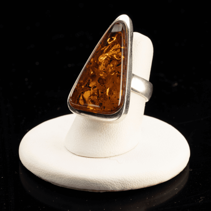 Triangular Amber Ring - Image 2