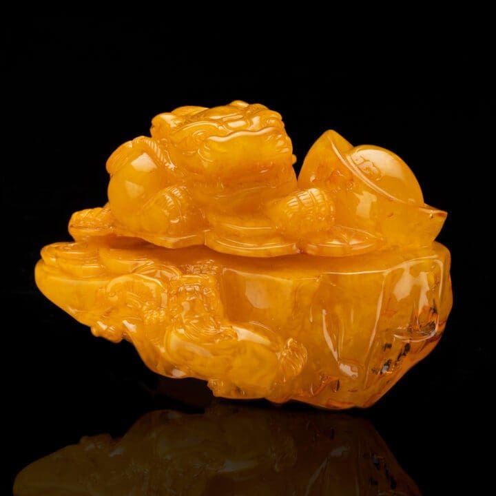 Hand-Carved Baltic Amber Dragon // 245 Grams - Image 2