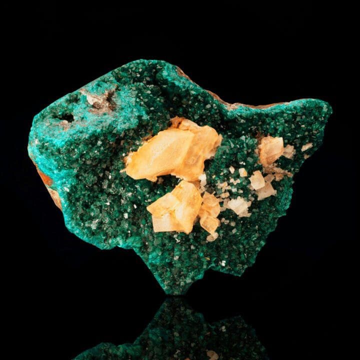 Dioptase with Calcite // 10 Lb.
