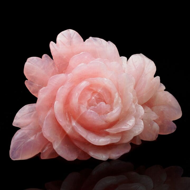 Carved Rose Quartz 2.22 Kg - Image 3