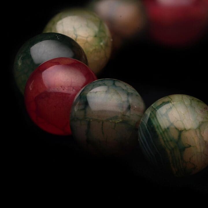 Dyed Crackle Agate Bracelet - Image 3