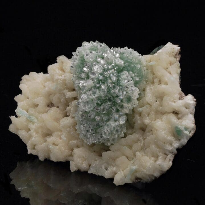 Apophyllite on Stilbite - Image 3