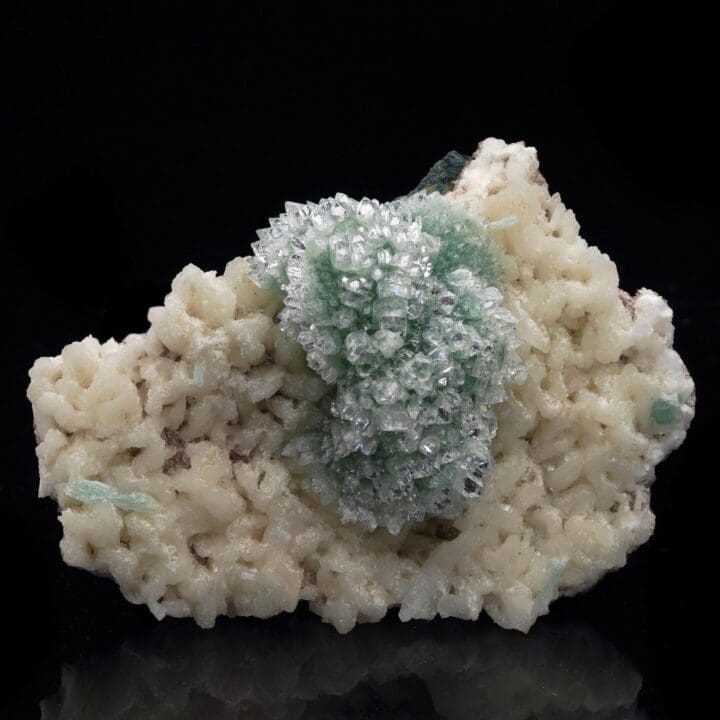 Apophyllite on Stilbite