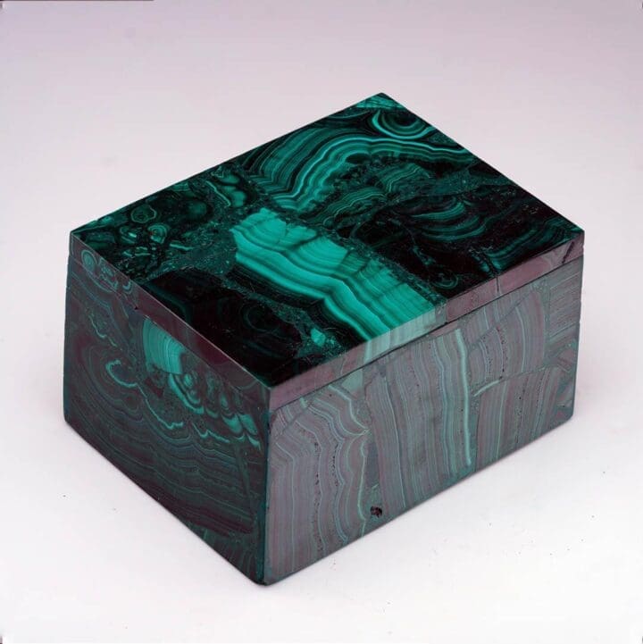 Hand-Carved Malachite Trinket Box - Image 3