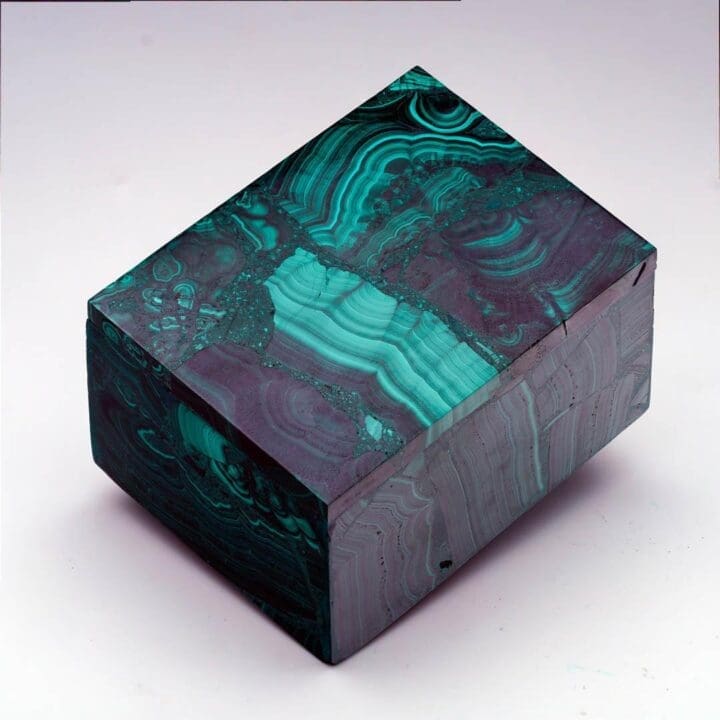 Hand-Carved Malachite Trinket Box - Image 4