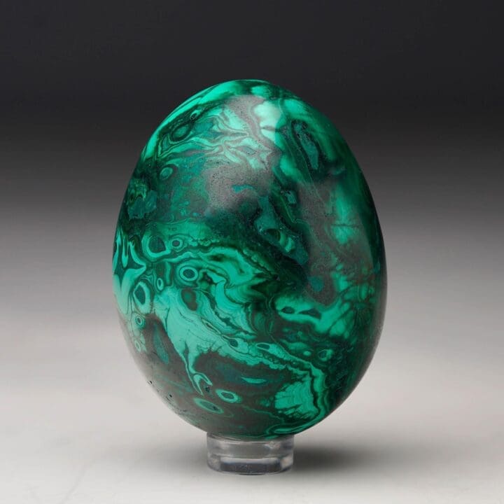 Hand-Polished Malachite Egg - Image 5