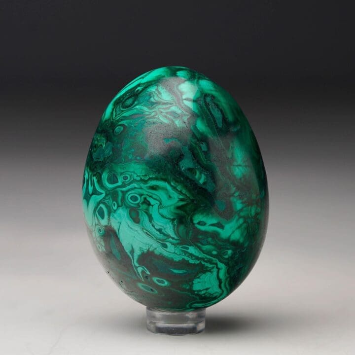 Hand-Polished Malachite Egg - Image 4